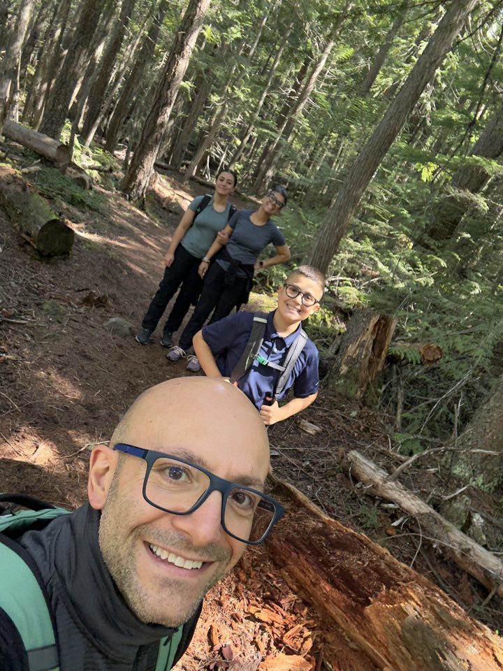 530126284_122225296724133510_2913040344427053203_n 530126284_122225296724133510_2913040344427053203_n