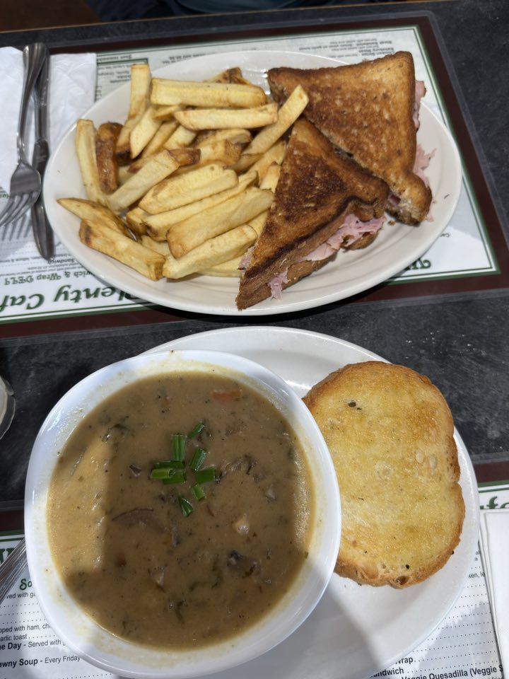 530326430_122225071130133510_731670704249806381_n 530326430_122225071130133510_731670704249806381_n