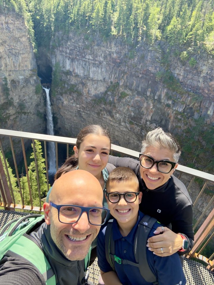 530788939_122225295440133510_8489080997146104546_n 530788939_122225295440133510_8489080997146104546_n