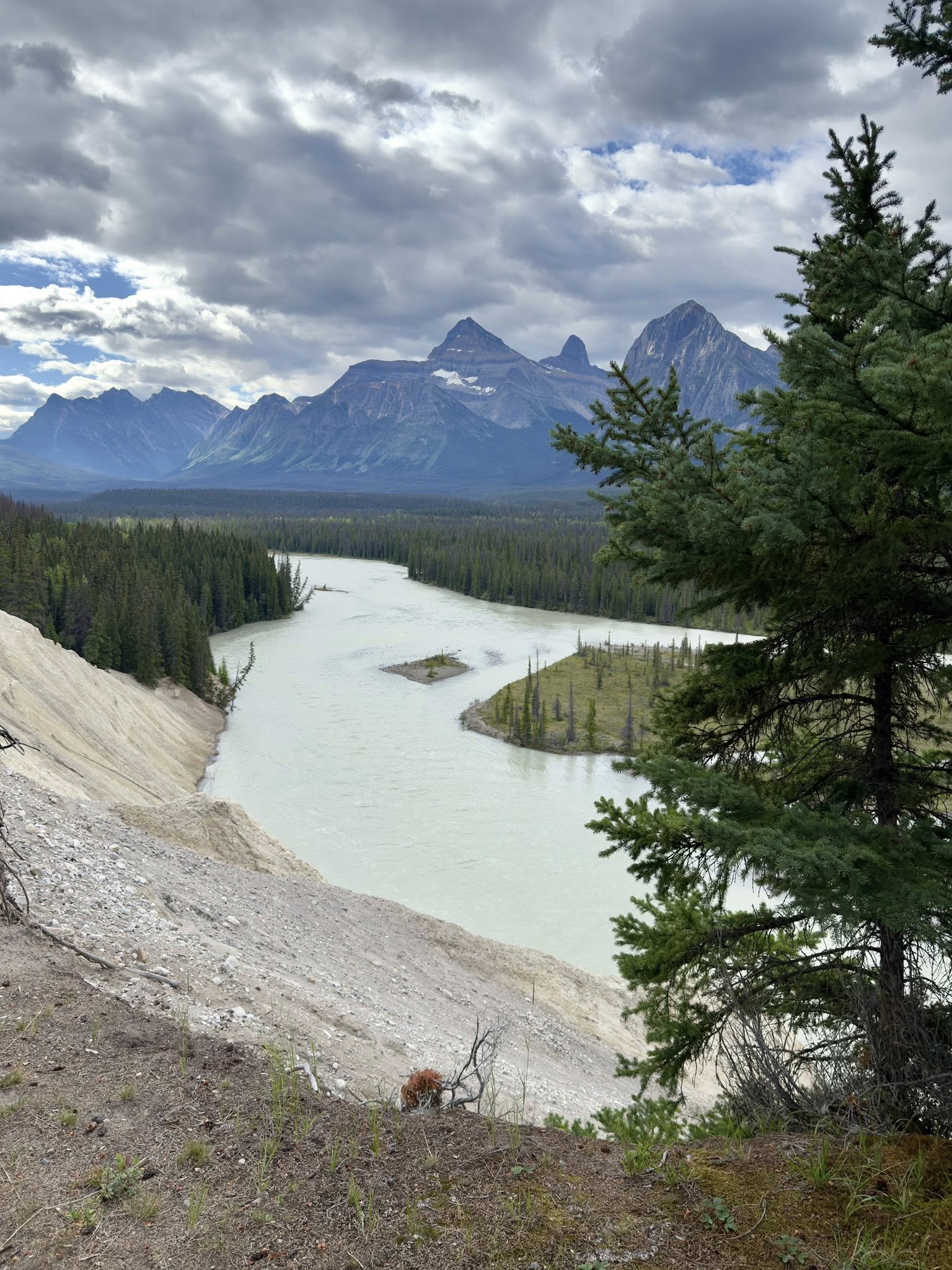 536283842_122226408380133510_788805330115817729_n