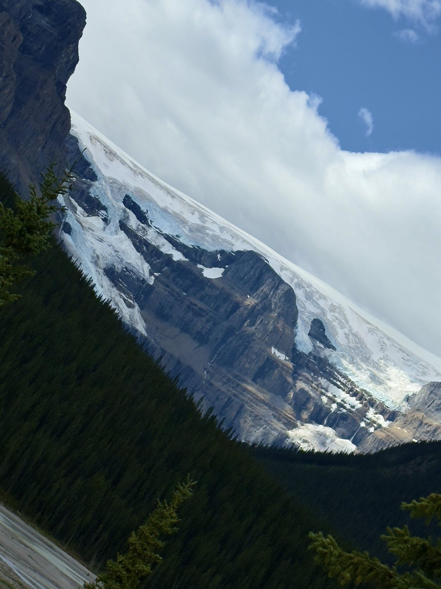 536285562_122226412034133510_4670656367516022155_n