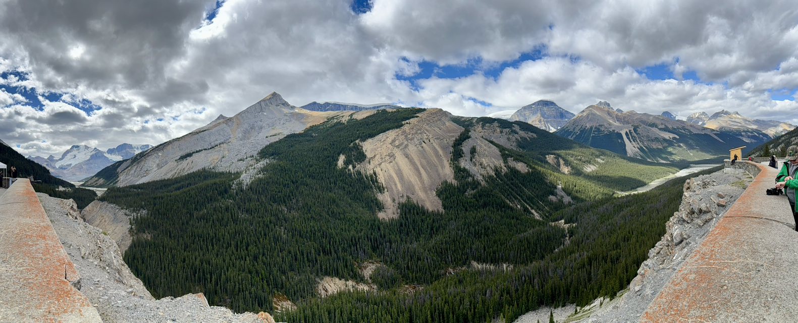 536474758_122226404942133510_3131447423122352960_n